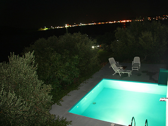 Bazen Villa Petra
